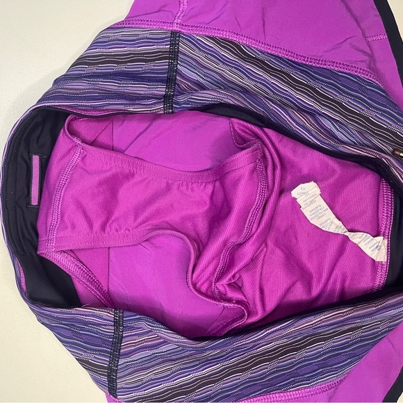 Lululemon Speed-Up Low-Rise Lined Short, 2.5” Purple size 6 - Picture 6 of 6